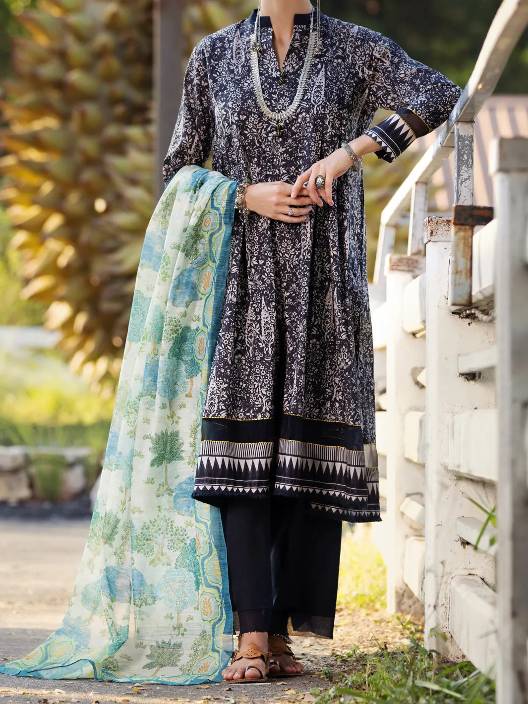 Black & Grey Lawn 3 Piece Stitched - ALP-3PS-1507