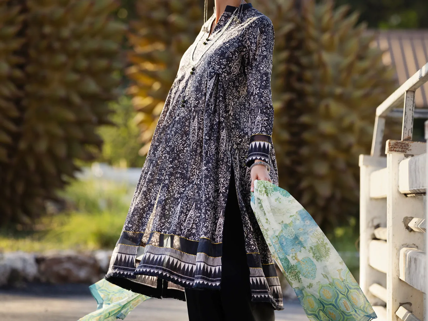 Black & Grey Lawn 3 Piece Stitched - ALP-3PS-1507