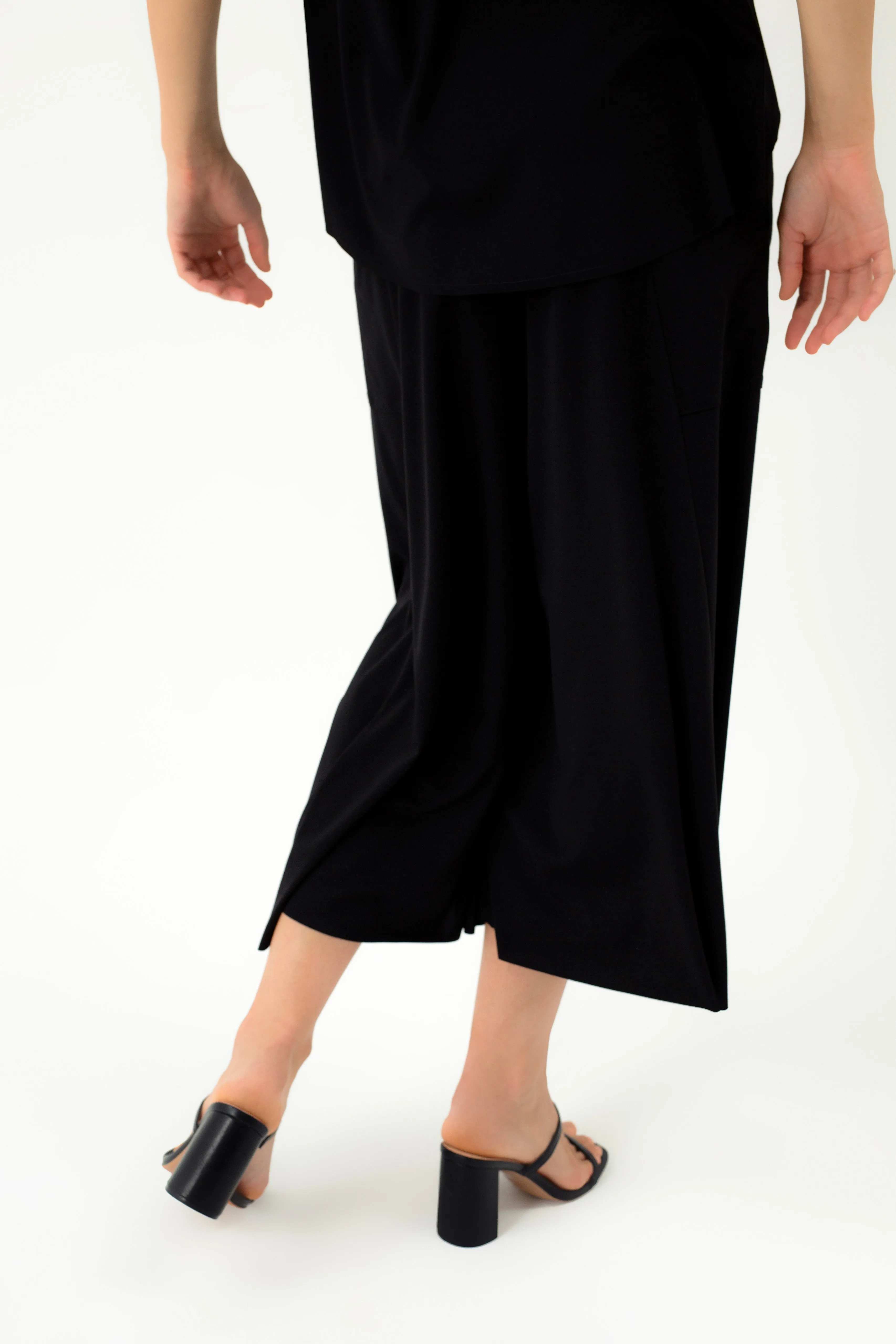 BLACK JERSEY CULOTTES