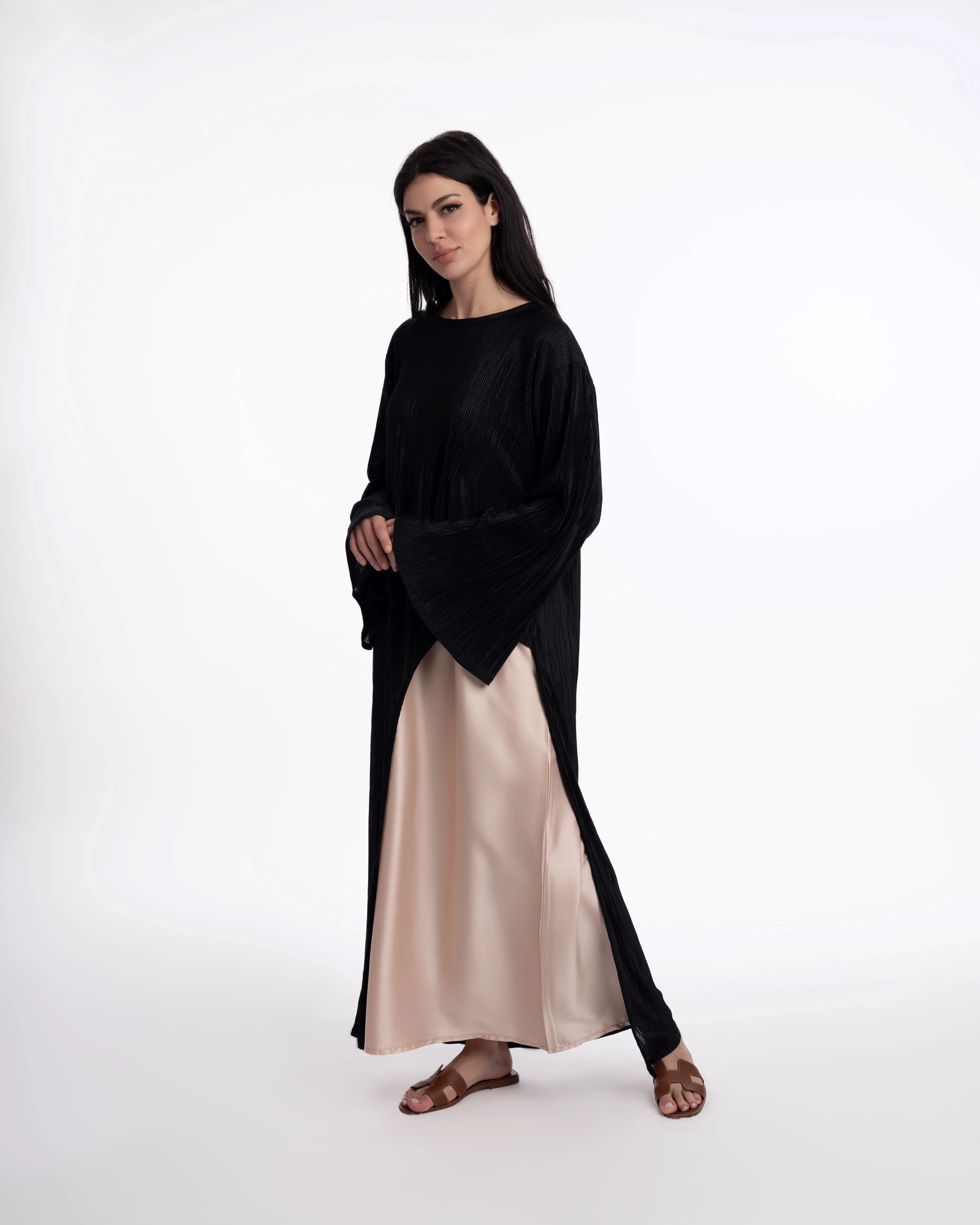 Dania Crinkle Asymmetric Abaya Black