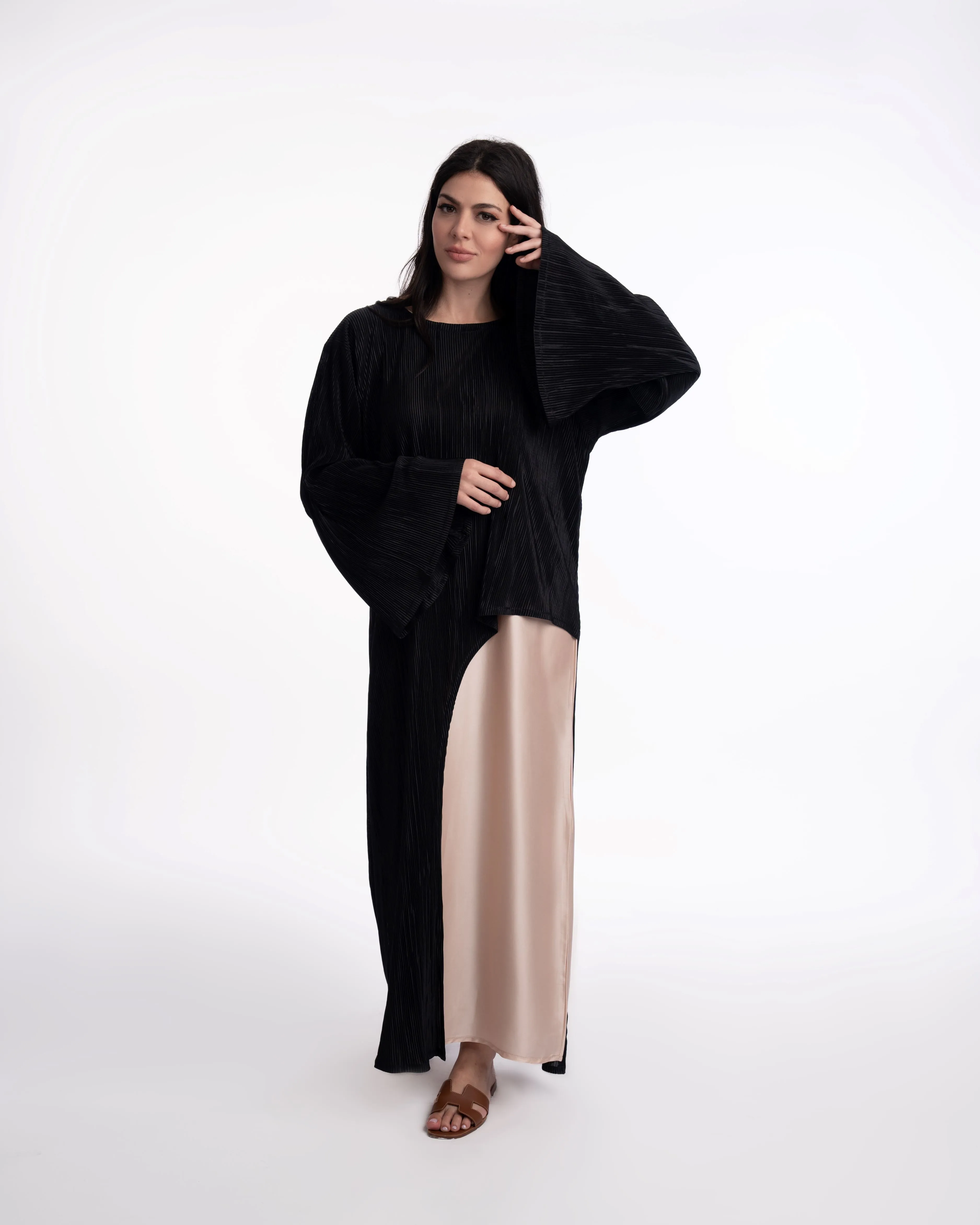 Dania Crinkle Asymmetric Abaya Black