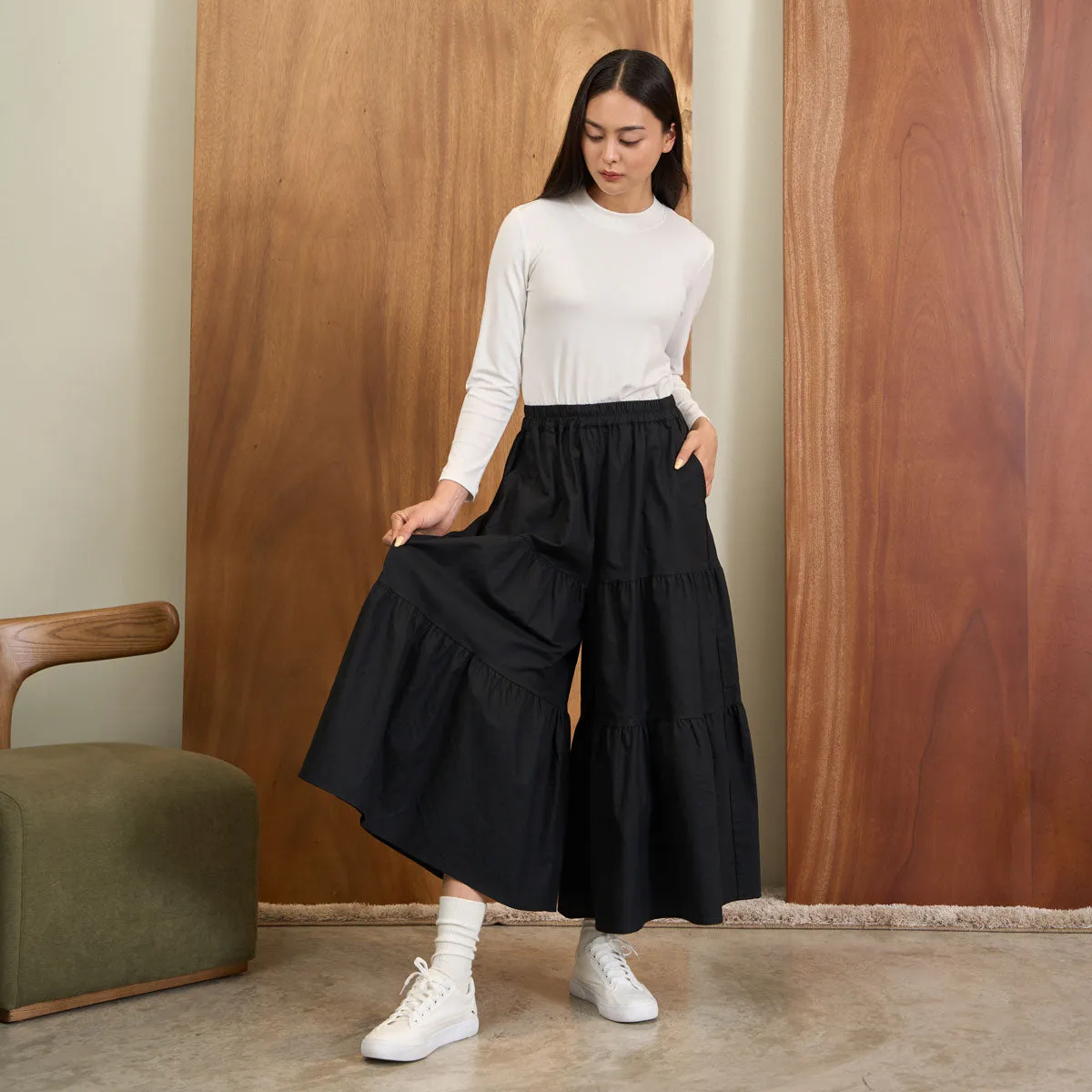 Tiered Wide Leg Pants