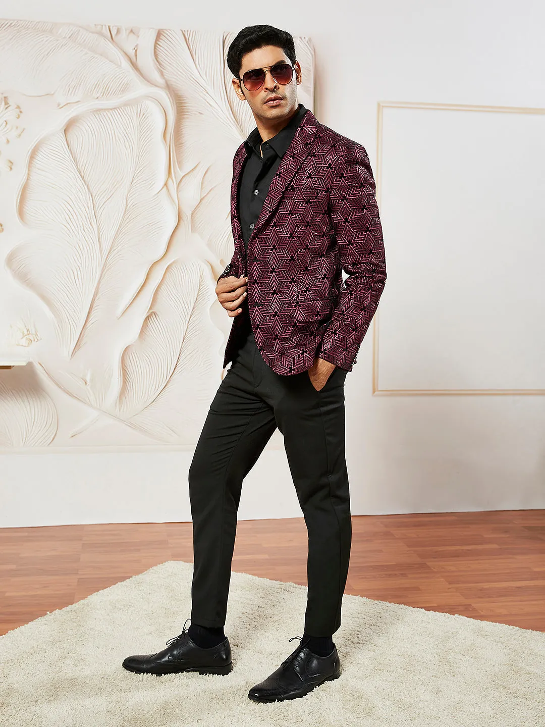 VASTRAMAY Men's Wine Velvet Blazer