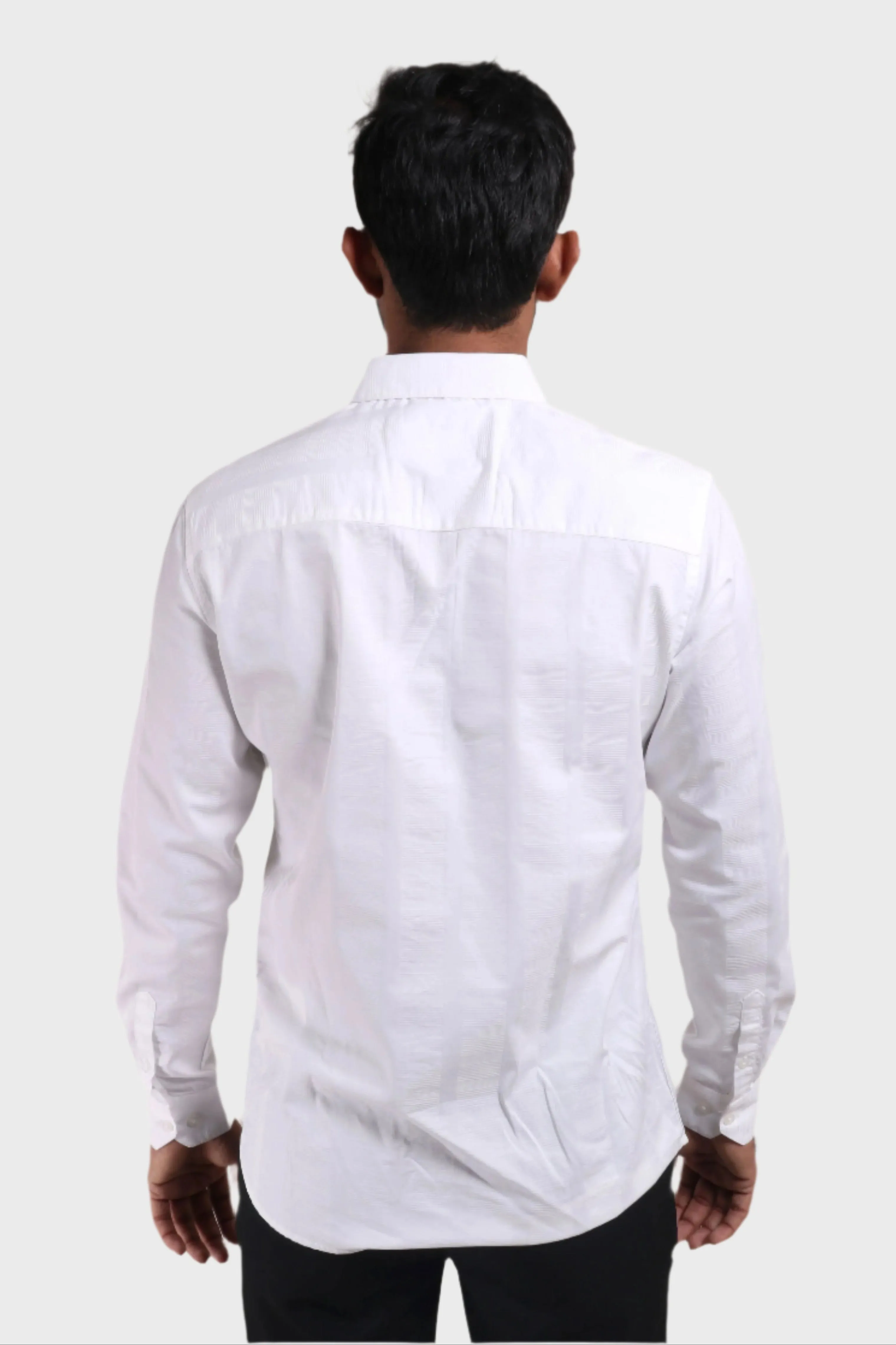 XKIND MEN'S WHITE DOBBY SELF SRTIPE SLIM FIT SHIRT